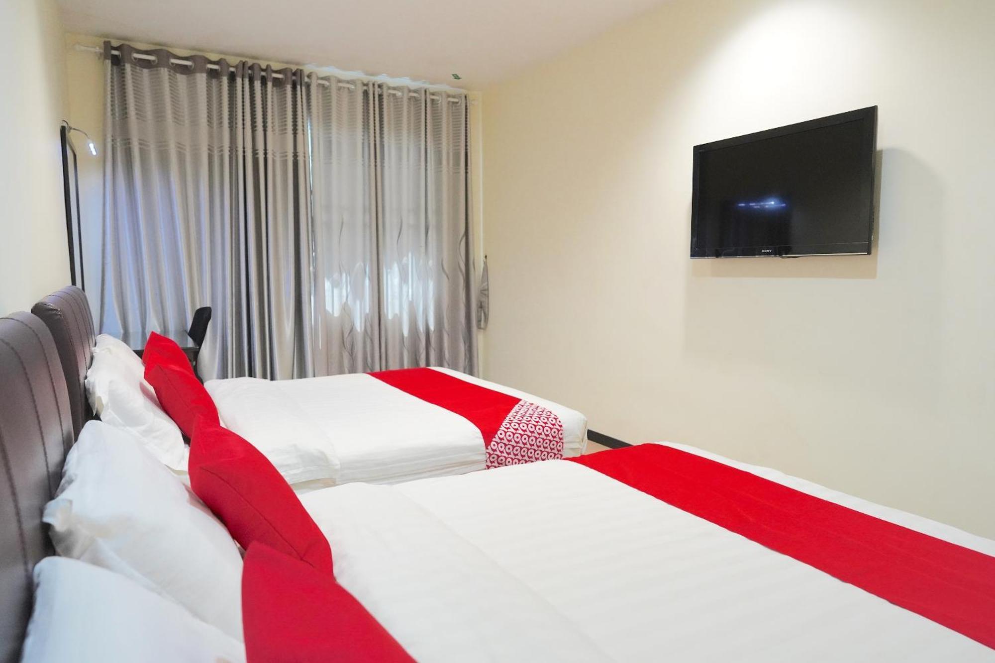 Super Oyo 89544 Utama Inn Bintulu Eksteriør billede