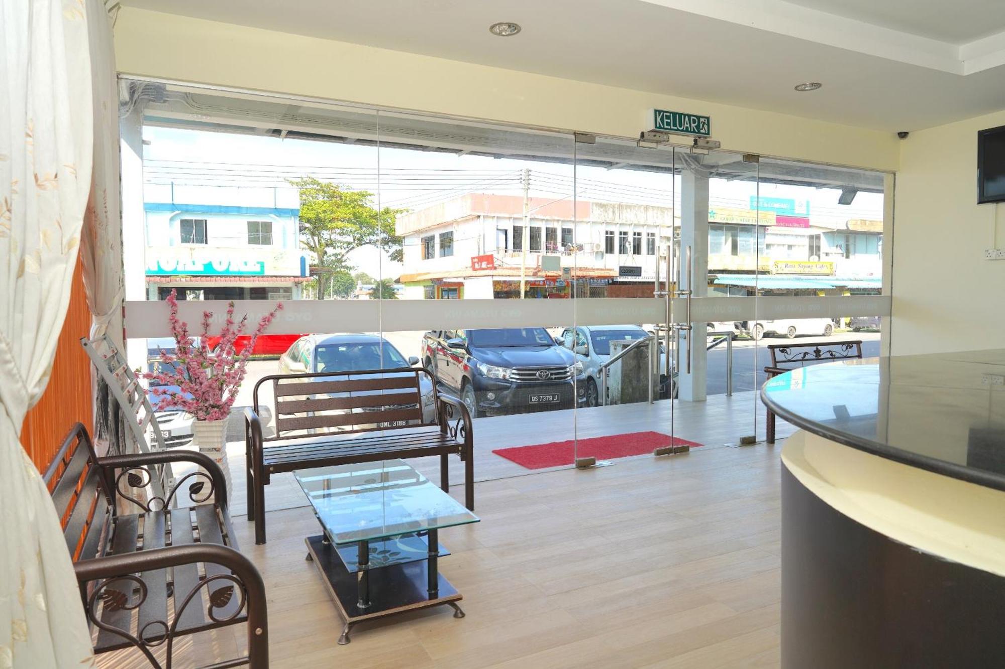 Super Oyo 89544 Utama Inn Bintulu Eksteriør billede